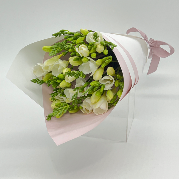 Cut Flower Bunch Freesia The Tamar Valley Rose Shop TAMAR VALLEY ROSES