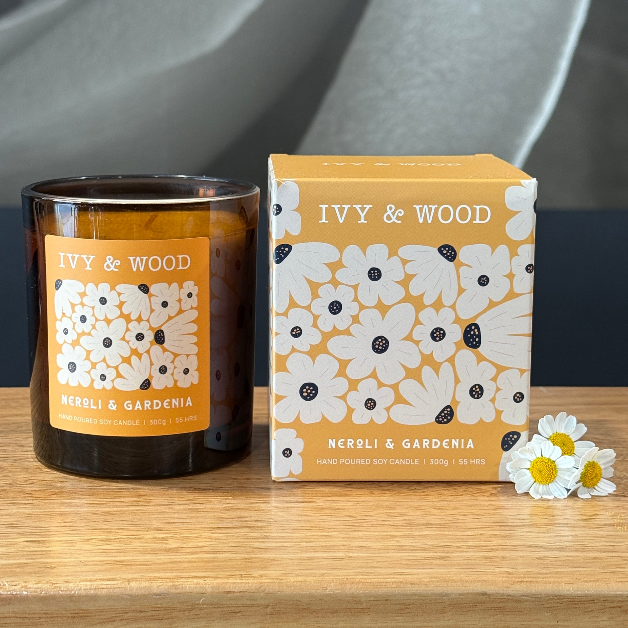 IVY & WOOD 300g Neroli and Gardenia candle