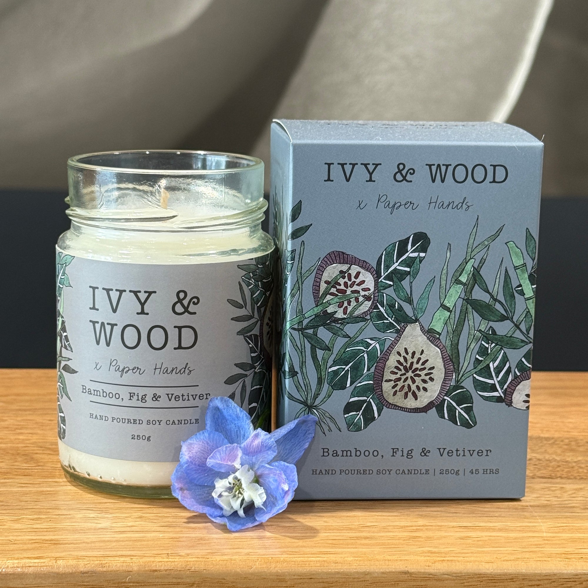 IVY & WOOD Bamboo, Fig and Vetiver 250g Candle 